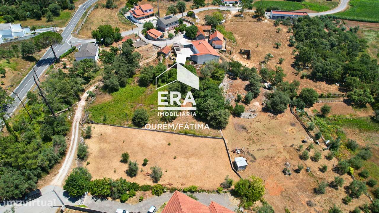 Terreno para construção com 1382m2-14