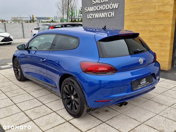 Volkswagen Scirocco 2.0 TDI DSG - 4