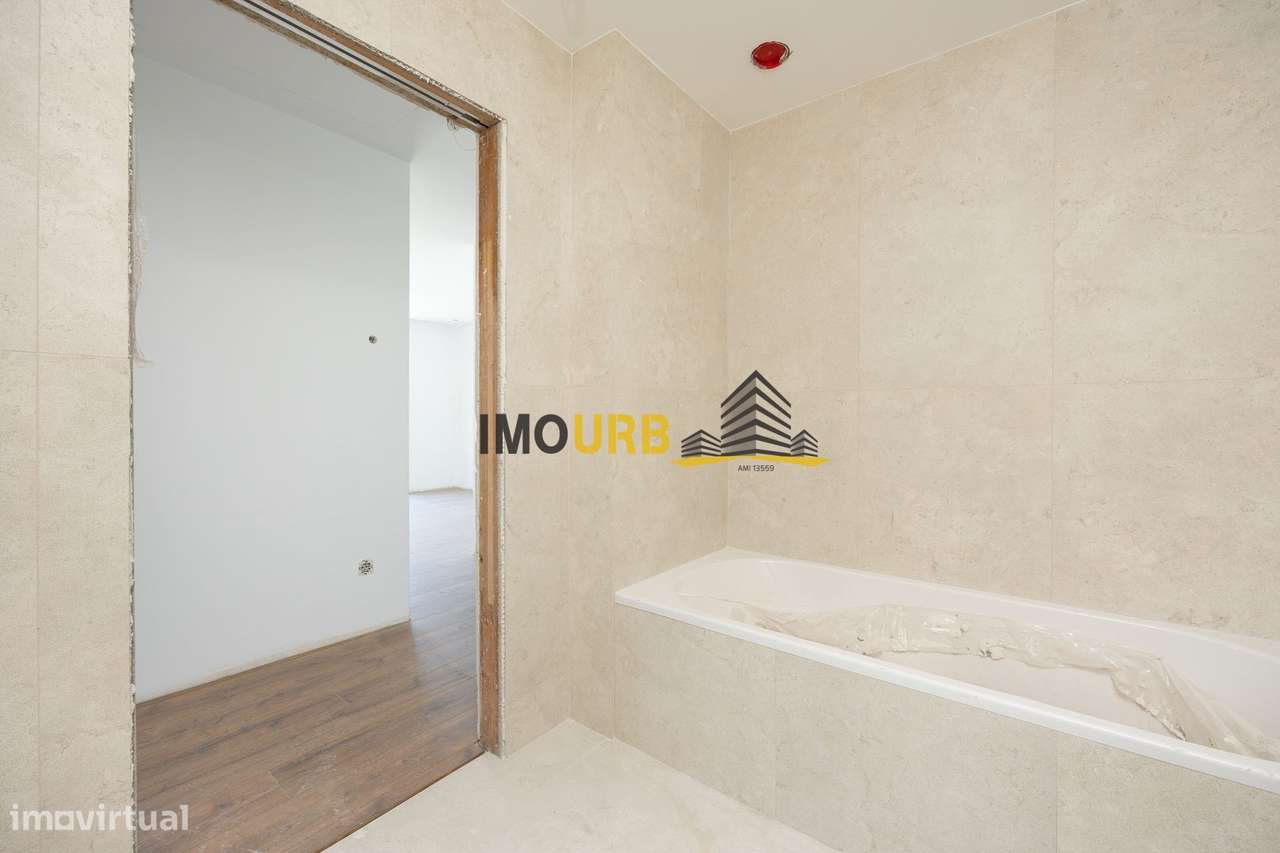 Apartamento T1 Duplex em Santa Clara – Leiria-11