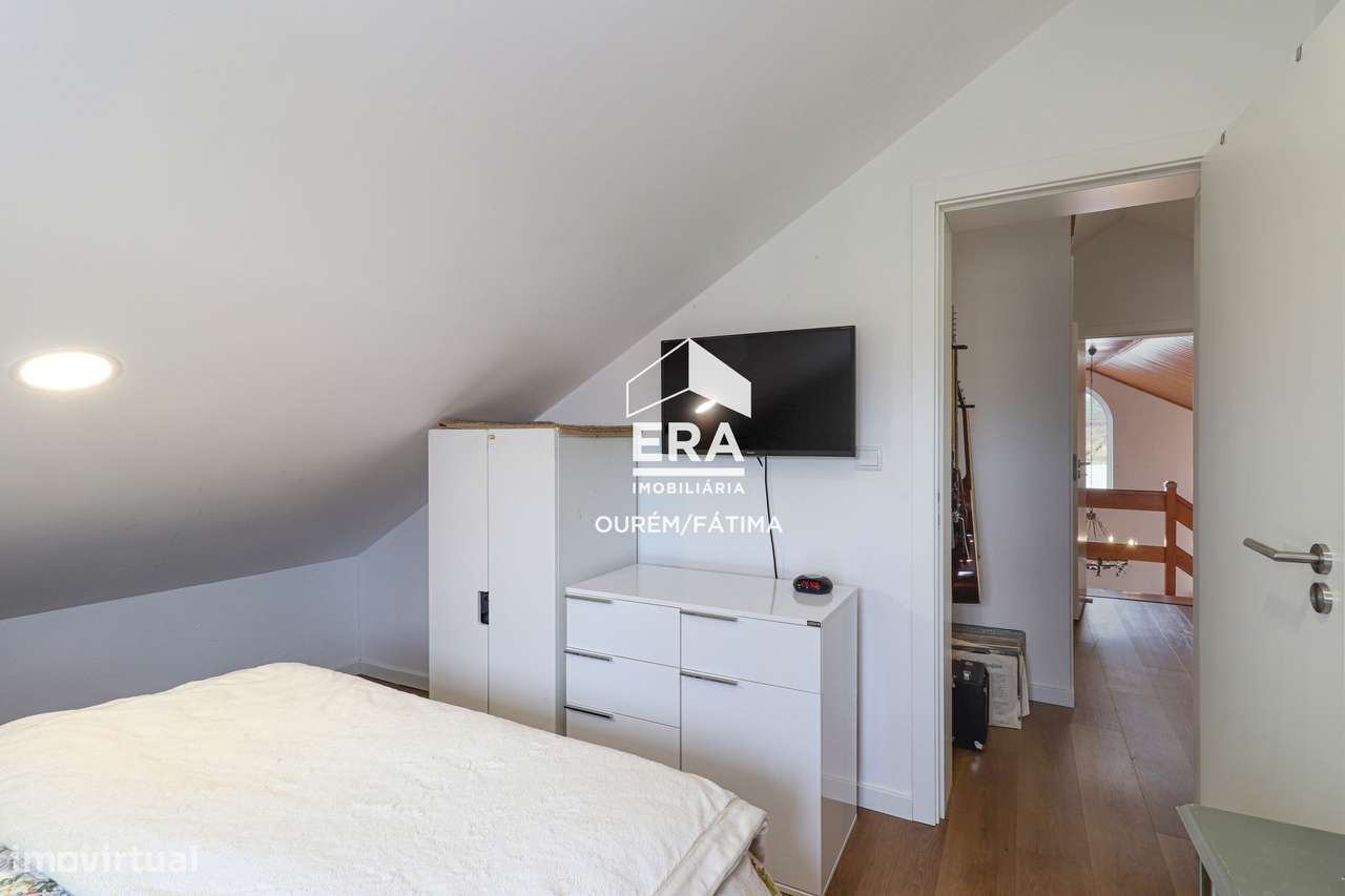 Moradia isolada T3+1-25