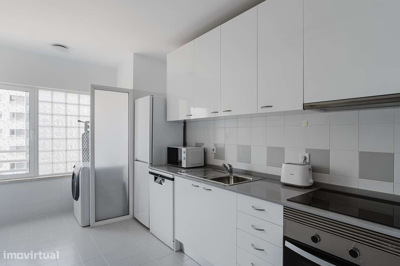 Apartamento T2 em Laranjeiras, Lisboa - Grande imagem: 3/13