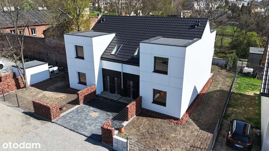 Mieszkanie trzypokojowe z balkonem-2