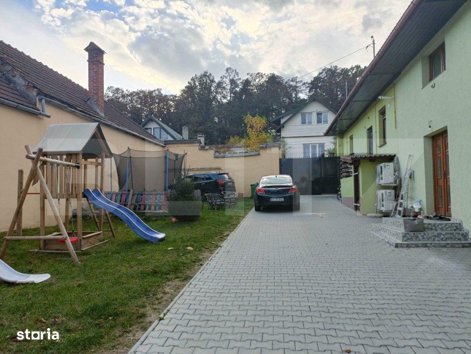 Casa de vanzare, teren 1024 mp, gradina si livada, Vulcan