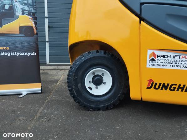 Jungheinrich TFG 425S - 8