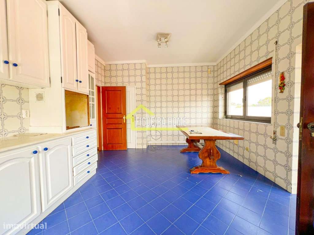 Andar de moradia com 4 quartos, garagem e anexo-29