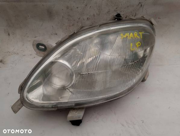 Smart FORTWO Lampa Lewy Przód 0301088301 - 2