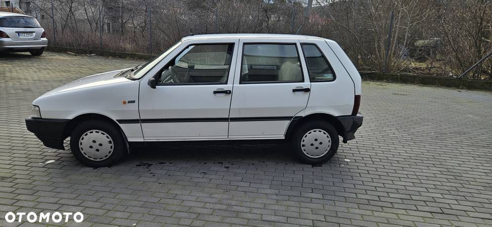 Fiat Uno 1.4 i.e S - 9