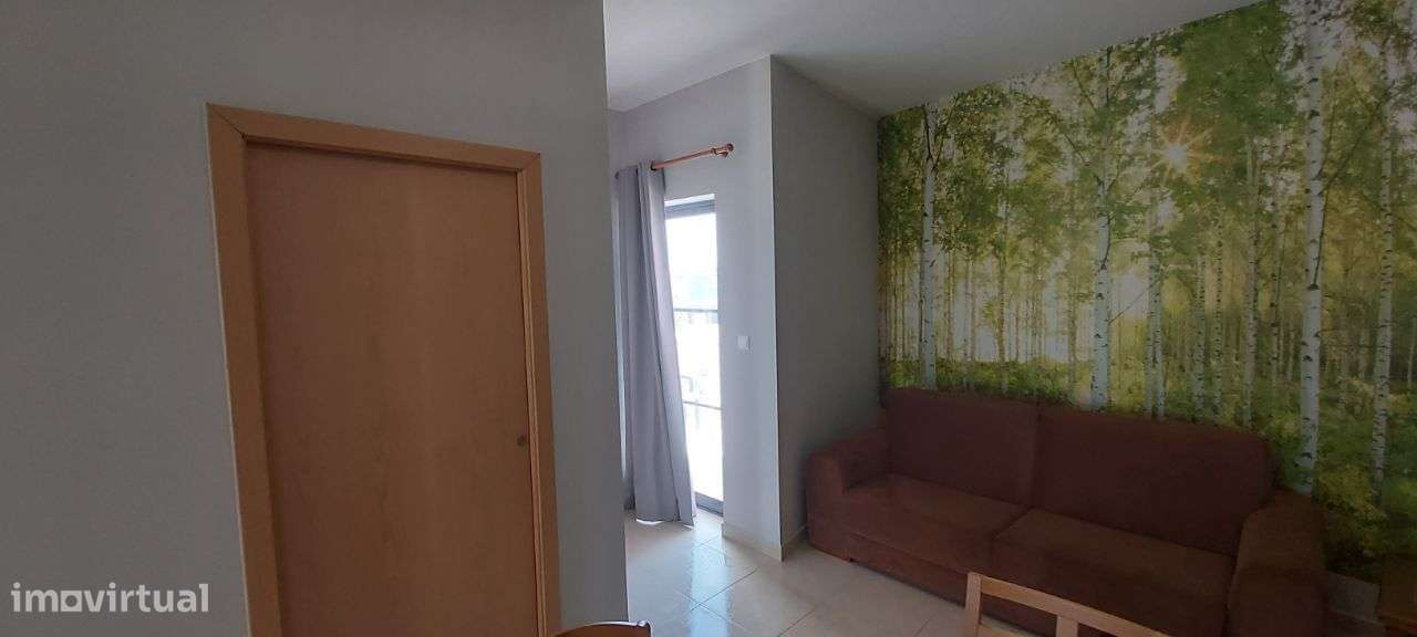 T1 Mobilado Condomínio Palmela Village - Grande imagem: 2/23