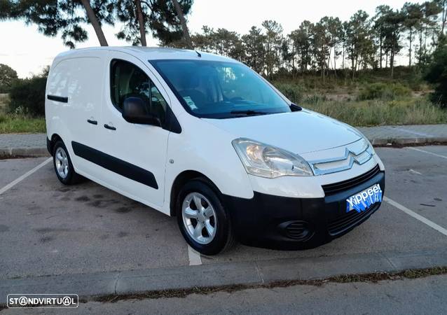 Citroën Berlingo 1.6 hdi 110cv caixa fibrada m frio - 1