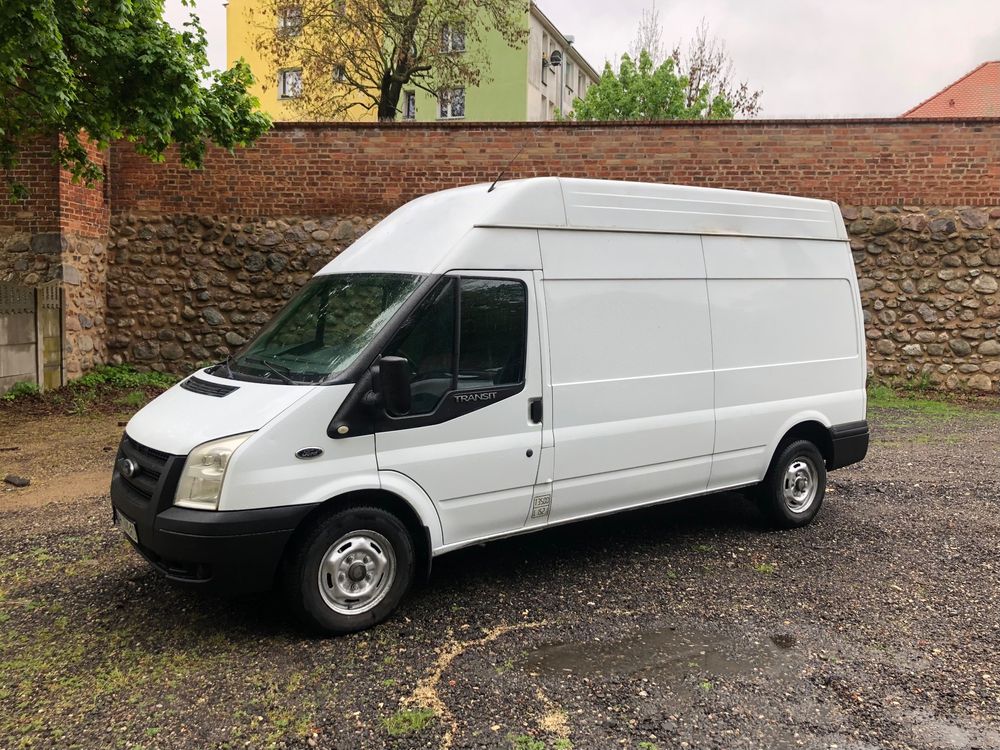 Ford Transit 2011