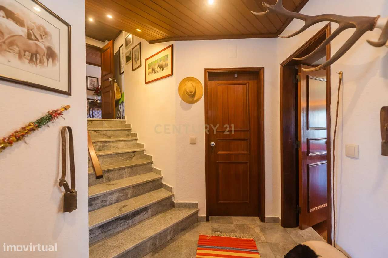 Magnífica Quinta com 5000m2 localizada no Casal da Granja-Sintra-32