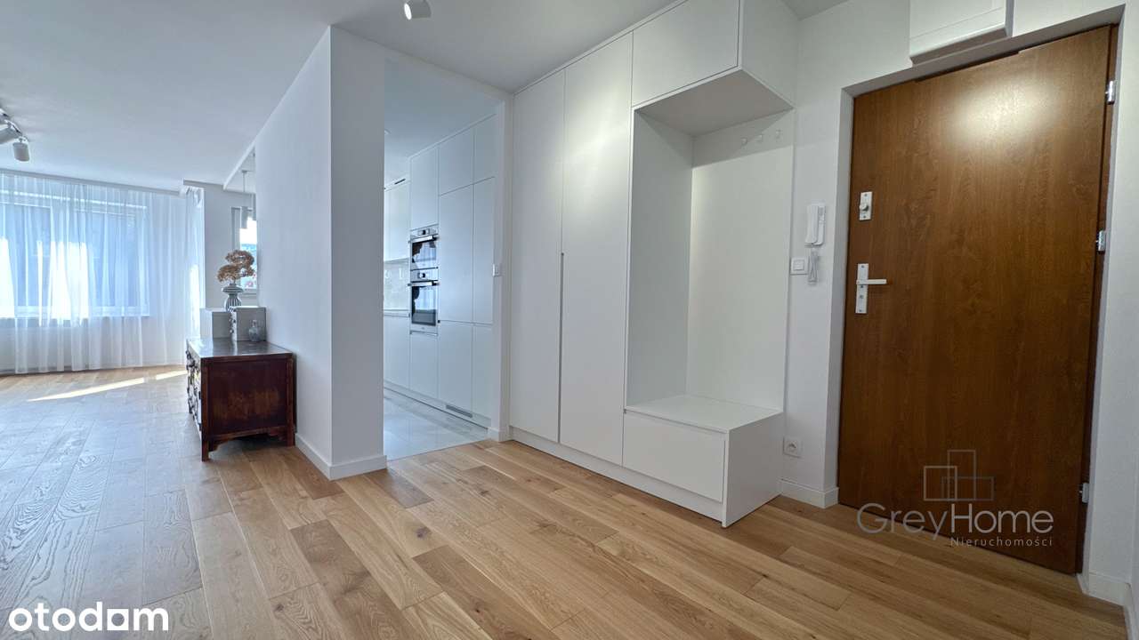 Trzypokojowe mieszkanie przy Łazienkach.-13
