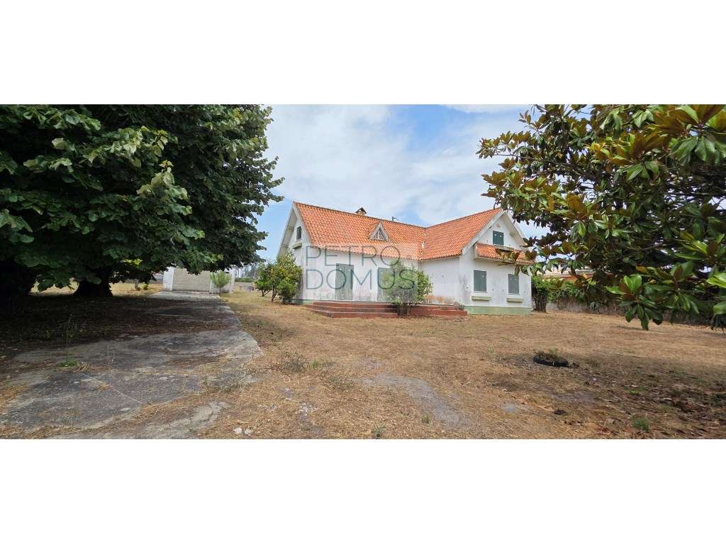 TERRENO COM 6.682m2-5