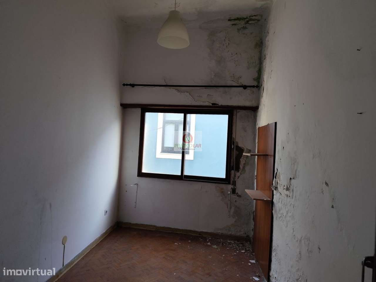 Moradia para restauro no centro na Zona Histórica de Vera Cruz-6