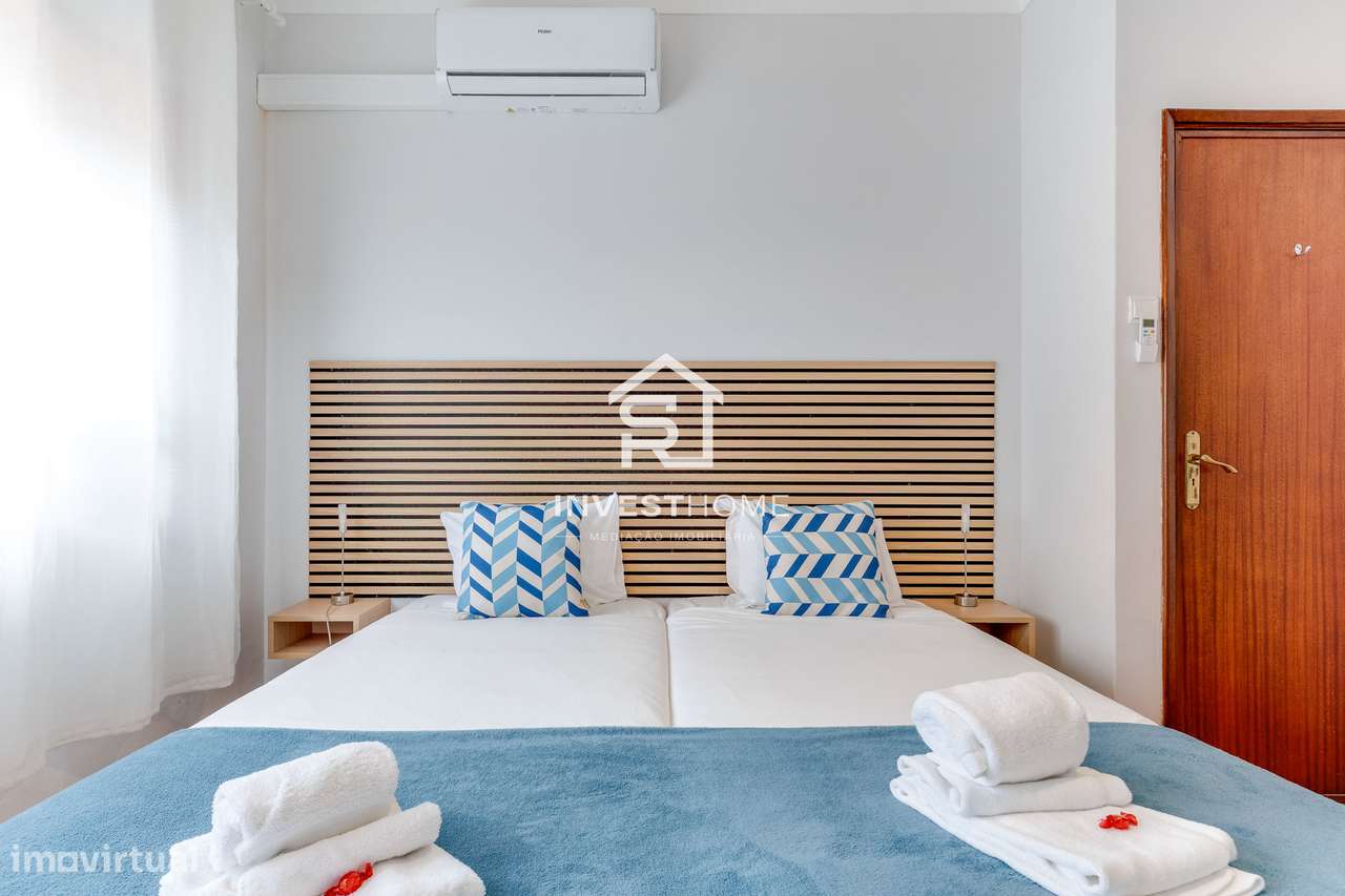 Prédio | 4 Apartamentos T2 | Licença AL ativa | Porto-23