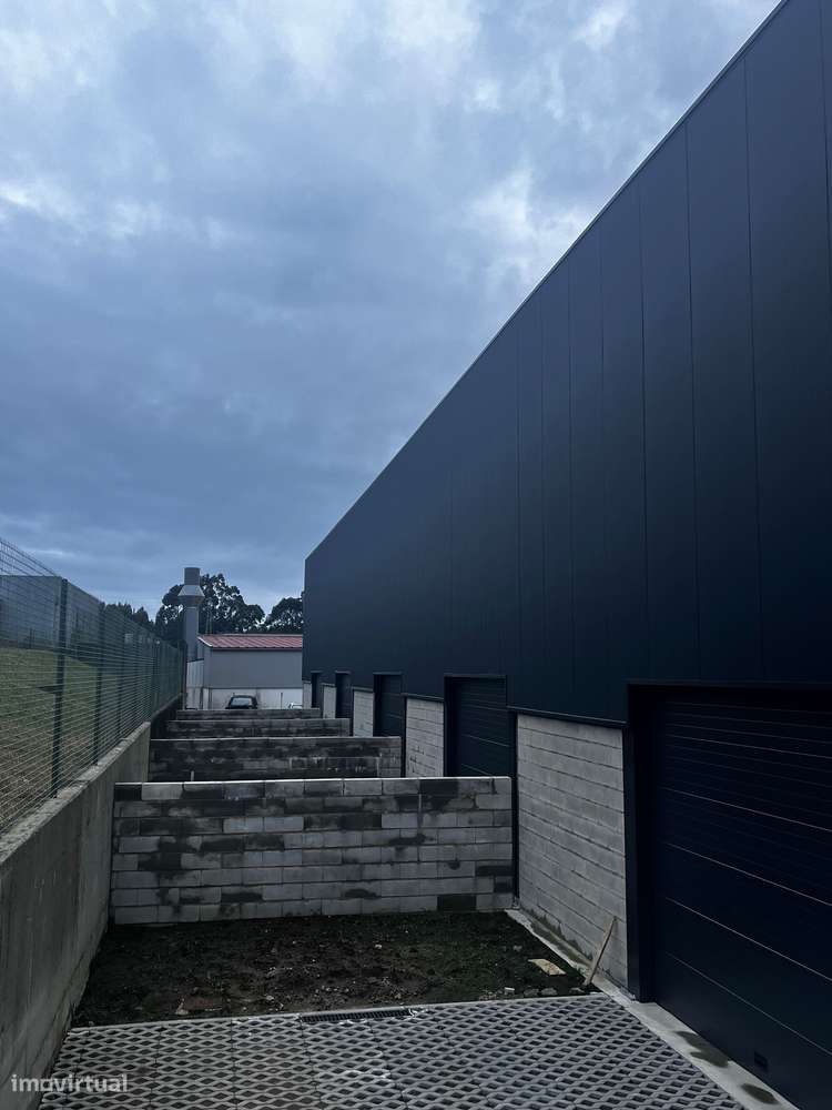 Armazéns Industriais na Zona Industrial da Gelfa – Oportunidade Única - Grande imagem: 5/14