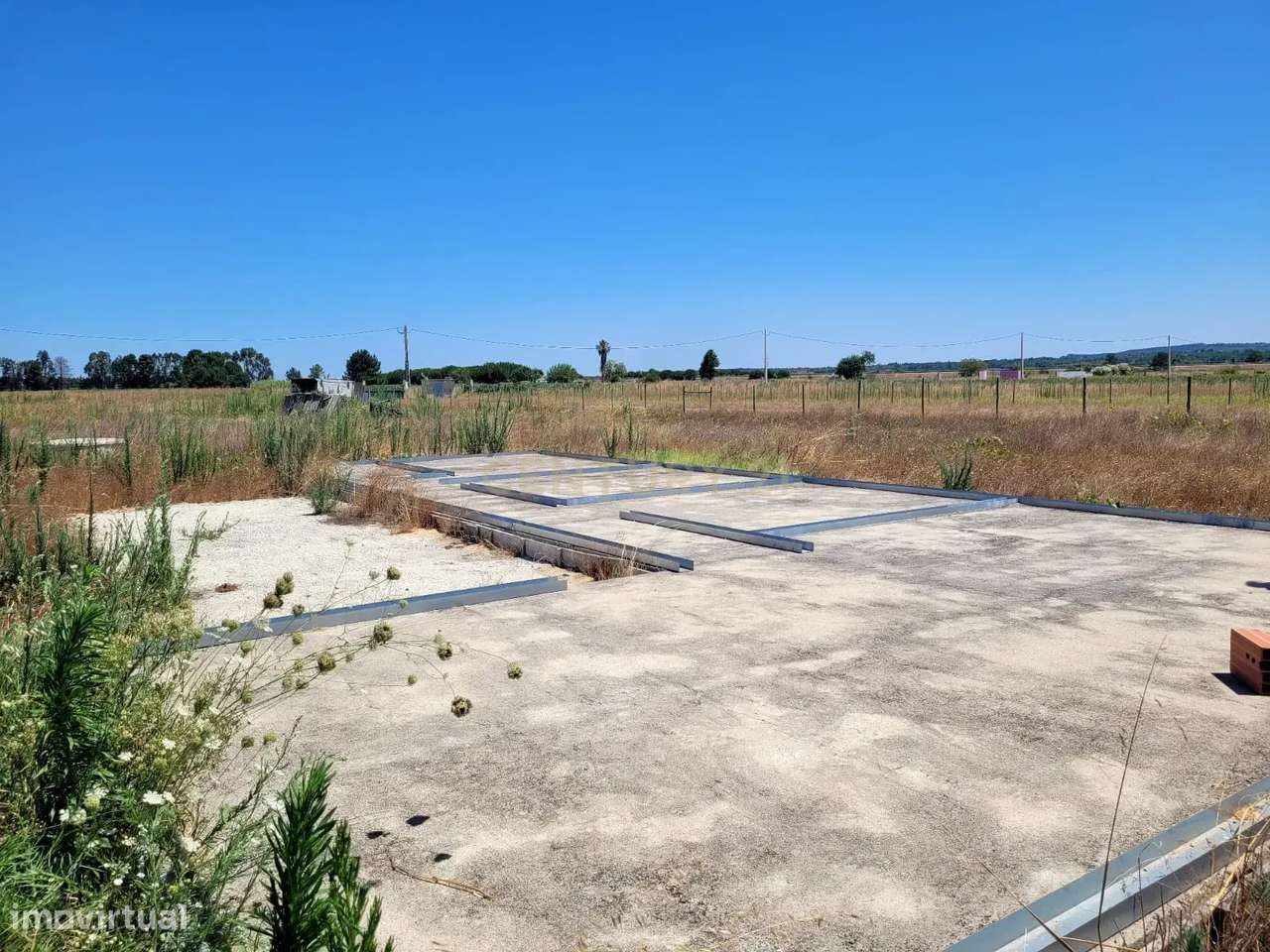 Oportunidade em Almeirim – Terreno 4.920 m² - Grande imagem: 2/13