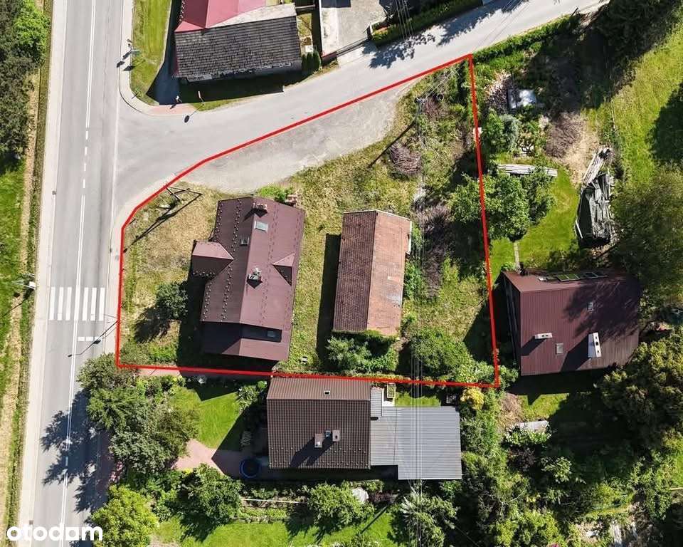 Dom z częścią usługową w doskonałej lokalizacji-3