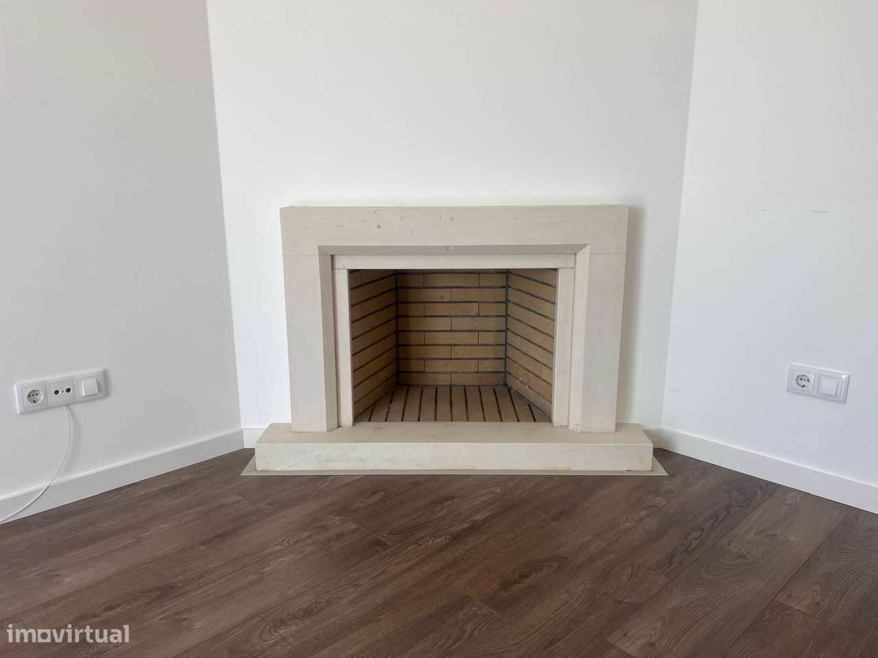 Duplex com Terraço, Garagem e Vistas Desafogadas | Alcobaça-4