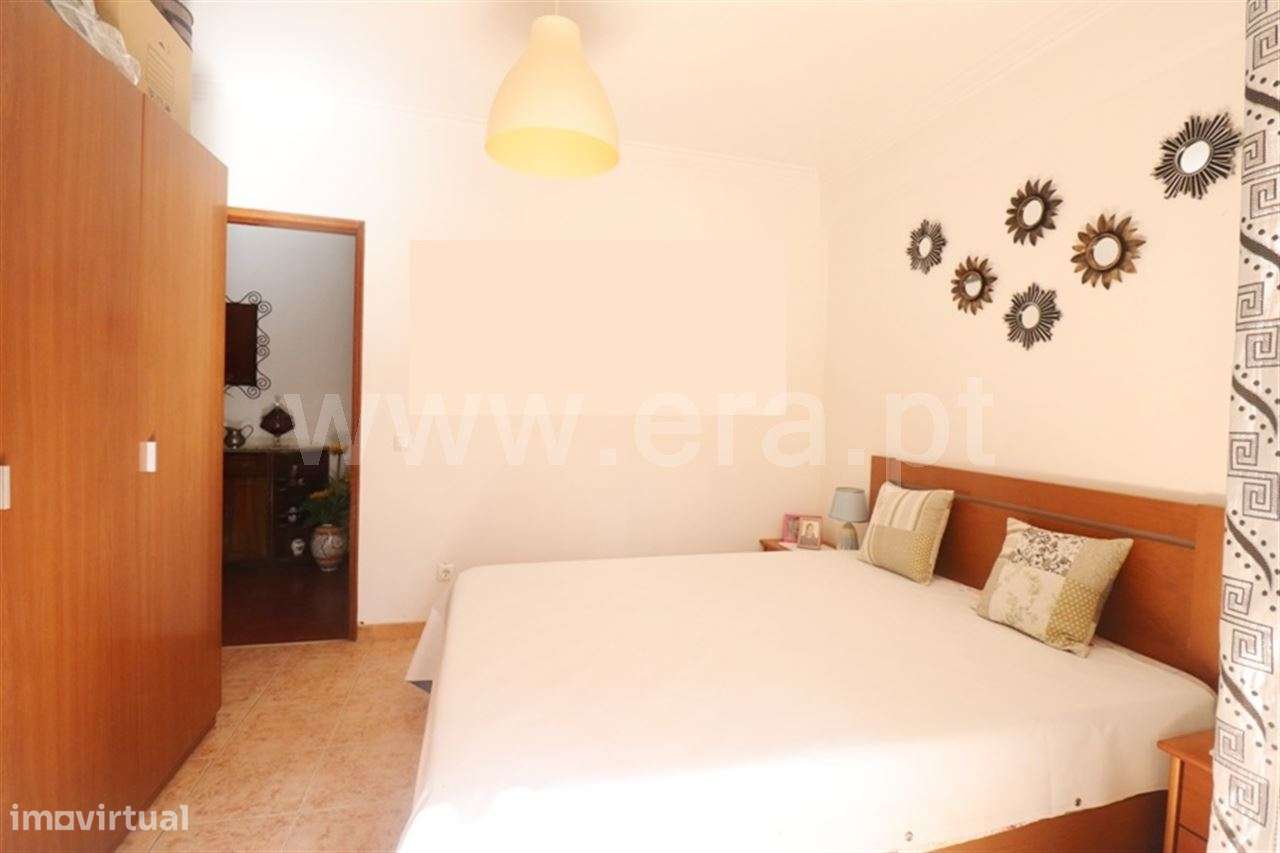 Apartamento t2; Laranjeiro-12
