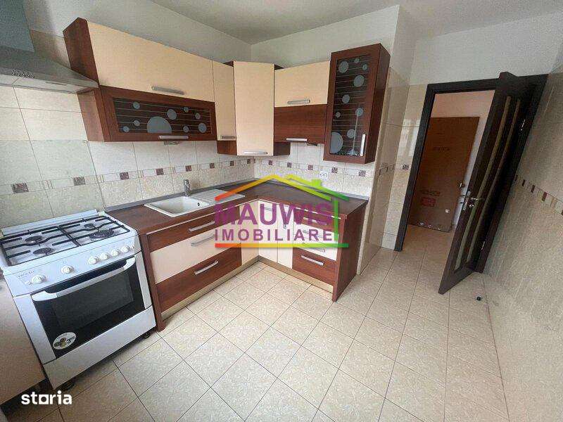 Mosilor /  3 cam decomandat / bl 1980 / 5 min Metroul Obor /-8