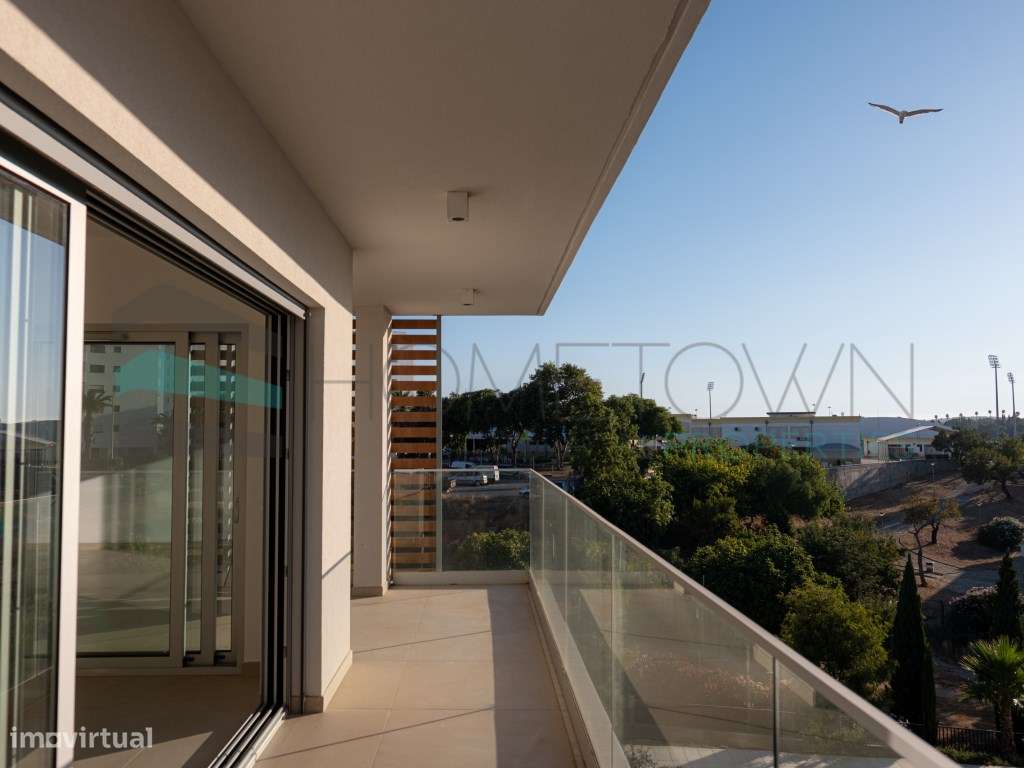 Magnífica Penthouse T3 com RoofTop - Albufeira Green-16