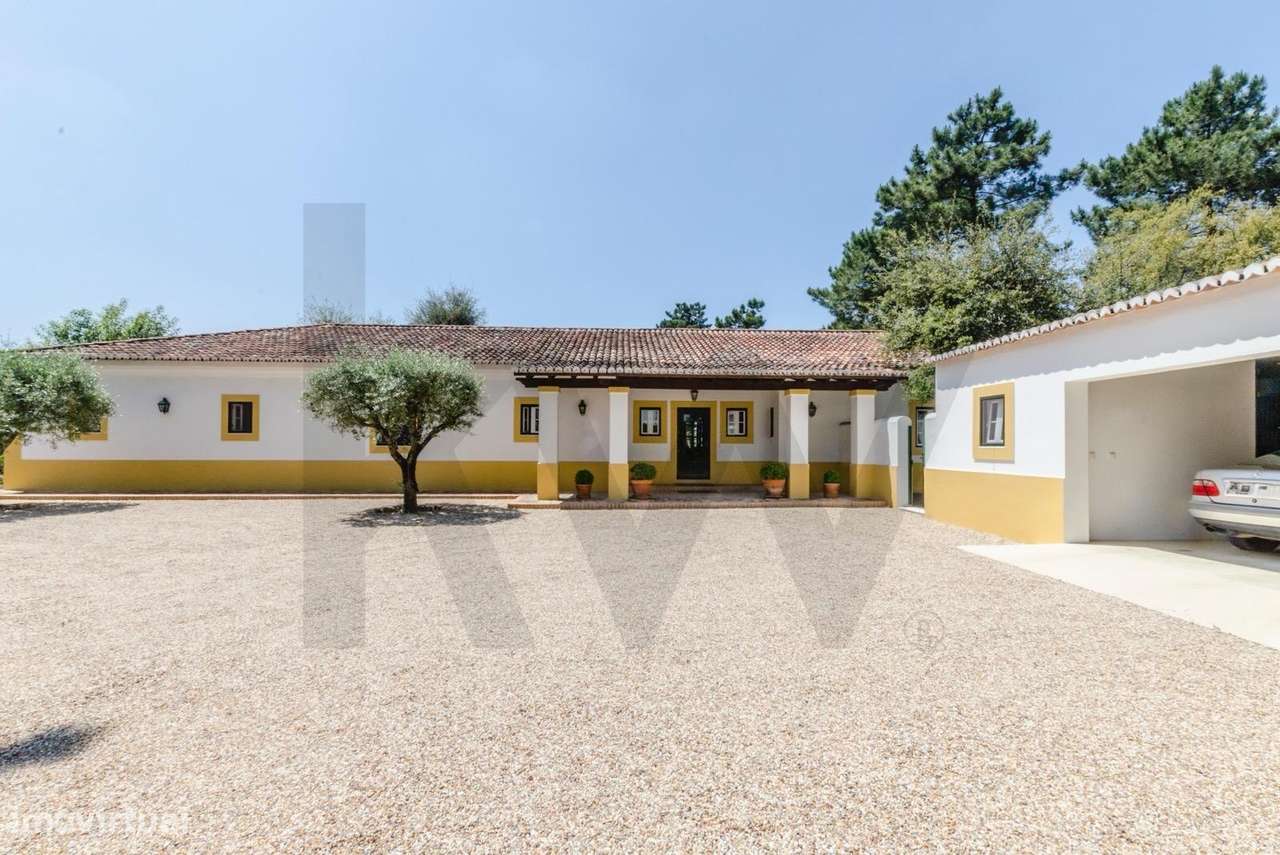 Moradia T4 no Condomínio da Quinta do Picão Azeitão para Venda - Grande imagem: 2/60