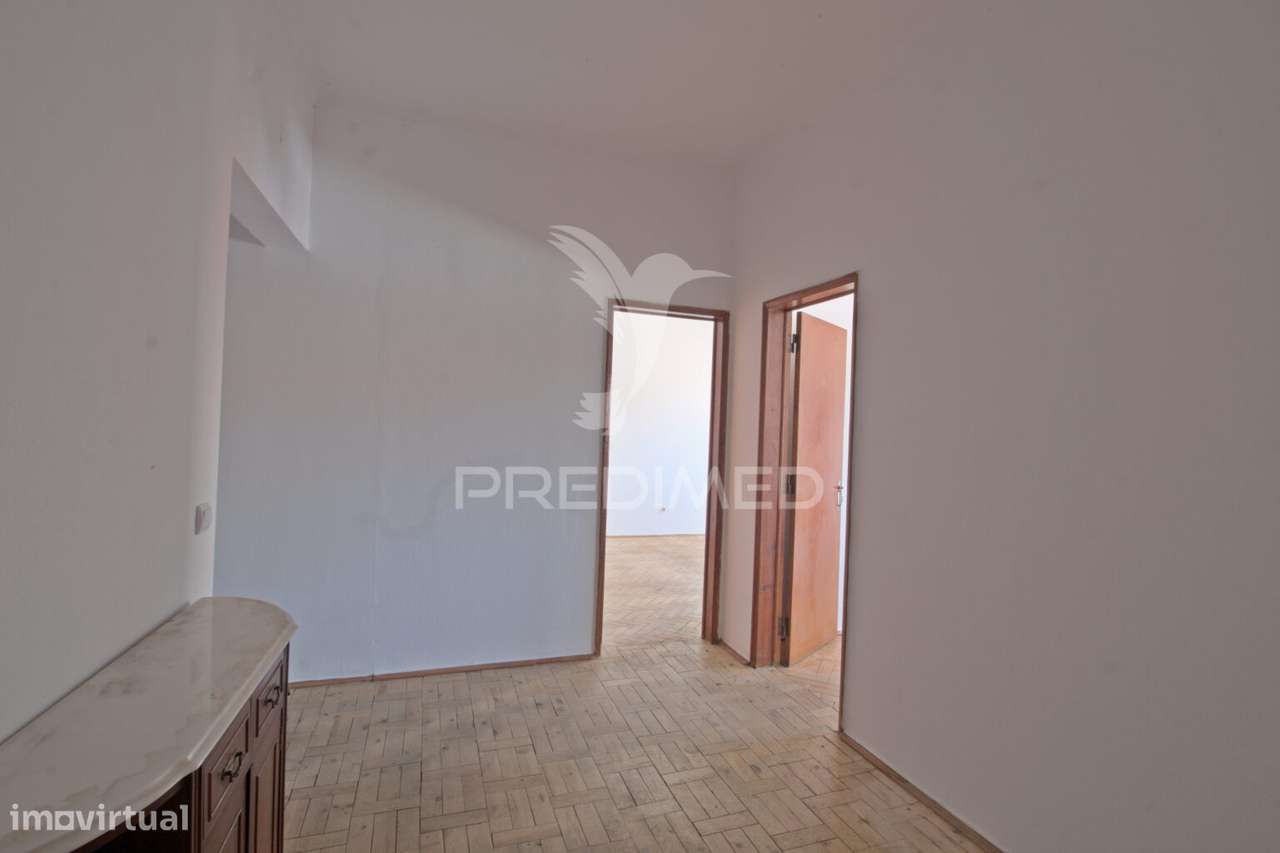 Moradia V5 com Infraestrutura Equestre no Centro da Golegã - Grande imagem: 5/28