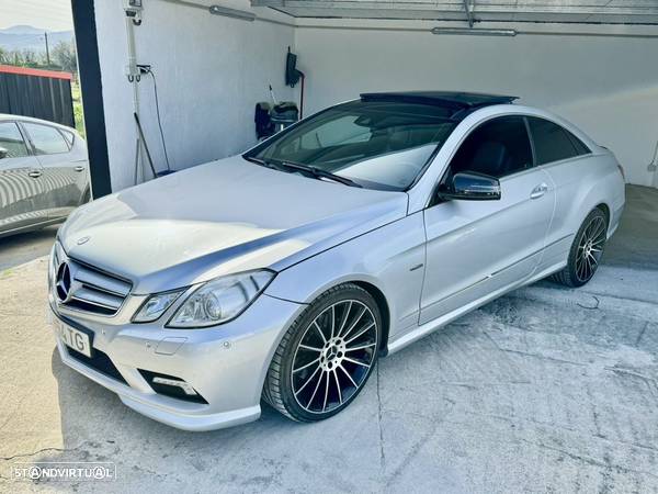 Mercedes-Benz E 220 CDi Avantgarde BlueEfficiency Auto. - 2