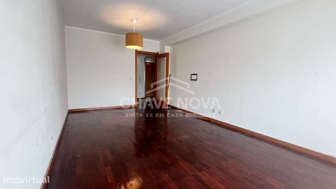 Apartamento T3 - Constituição - Porto-4