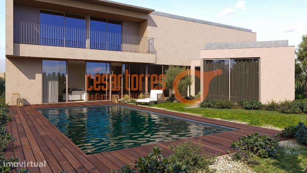 Moradia T4 na Aguda, aproximadamente a 800 metros da praia!-3