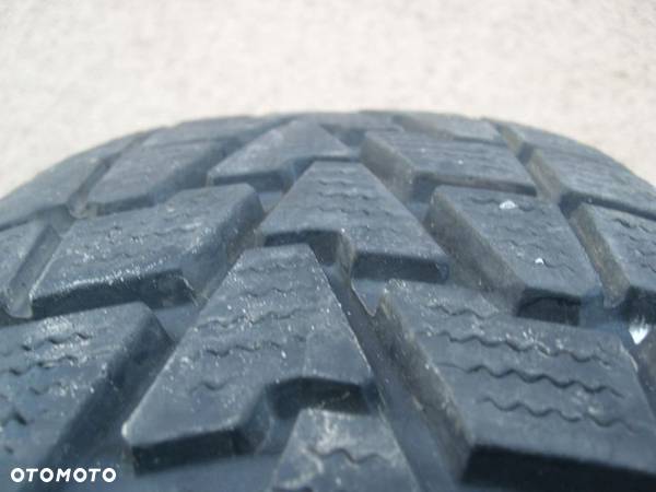 Bridgestone WT-12 195/65/15 8mm - 2