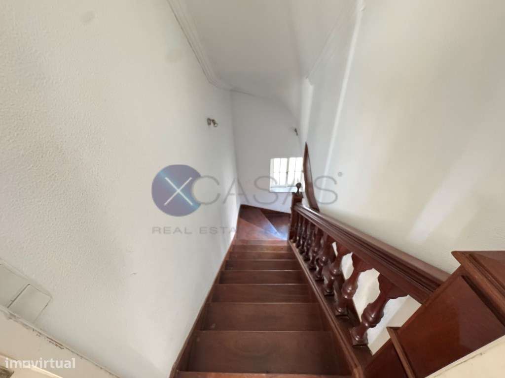 Moradia T5 com 238 m2 e terreno de 330 m2, no Cobre, Cascais-15