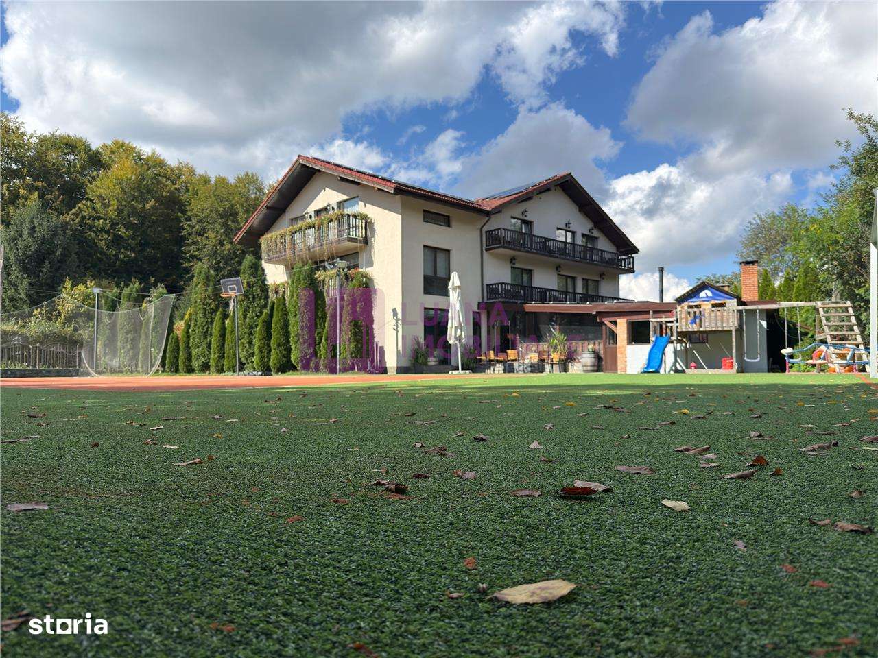 Afacere la cheie de vanzare | pensiune Valea Avrigului | moderna si pr-1