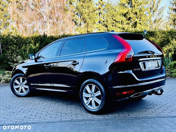 Volvo XC 60 D4 Drive-E Momentum - 18