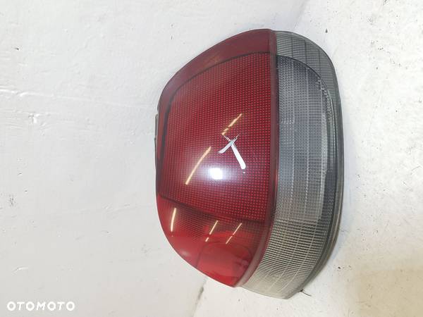 LAMPA LEWA TYLNA SUBARU LEGACY 2 - 2