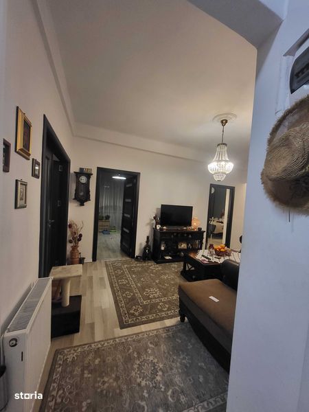 Apartament centru 4 camere