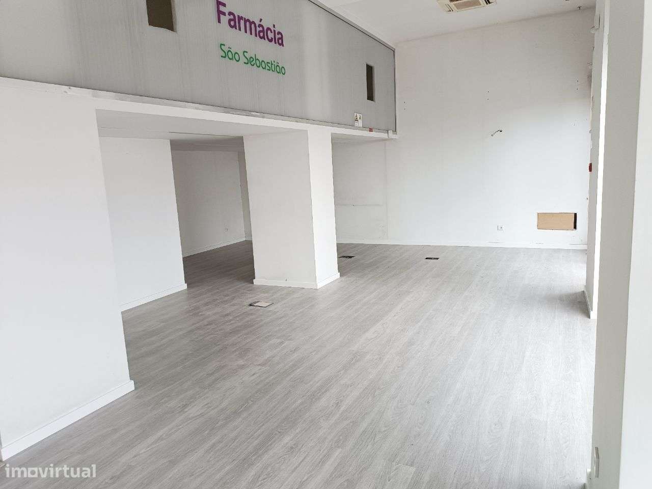 Espaço comercial ou de serviço em Coimbra (Av. Elísio de Moura) - Grande imagem: 2/8