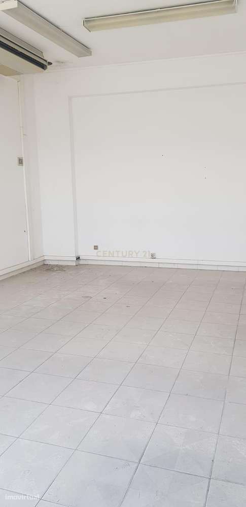 Oportunidade Única: Loja à Venda em Viana do Castelo! - Grande imagem: 4/11