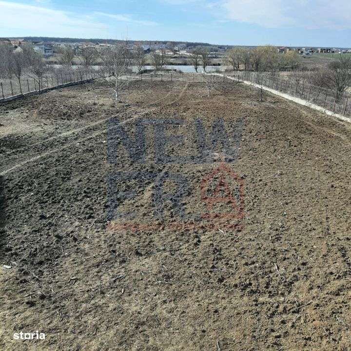 Teren 6.600mp cu deschidere la lac - zona centrala Corbeanca - Imagine principală: 3/4