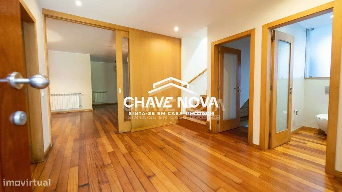 Moradia T4 Cond. Fechado c/piscina em Perosinho, Vila Nova de Gaia-8