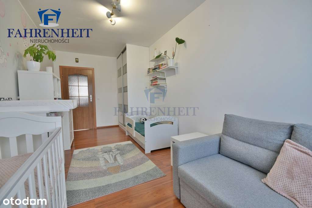 3 pokoje, dwustronne, Wirtualny Spacer-10