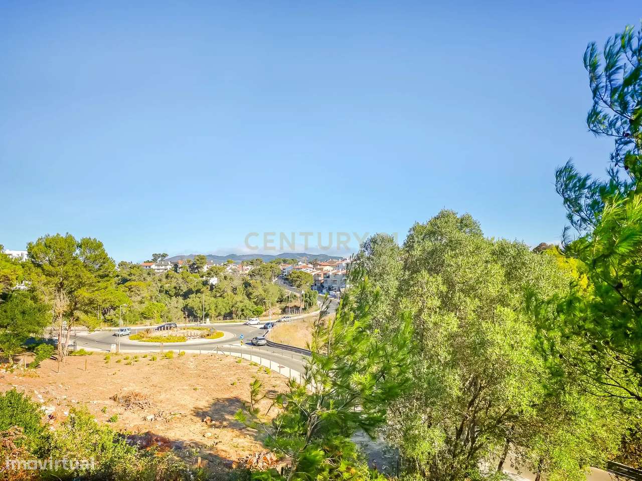 Apartamento T1+1 Remodelado com Elevador | Pampilheira | Cascais-31