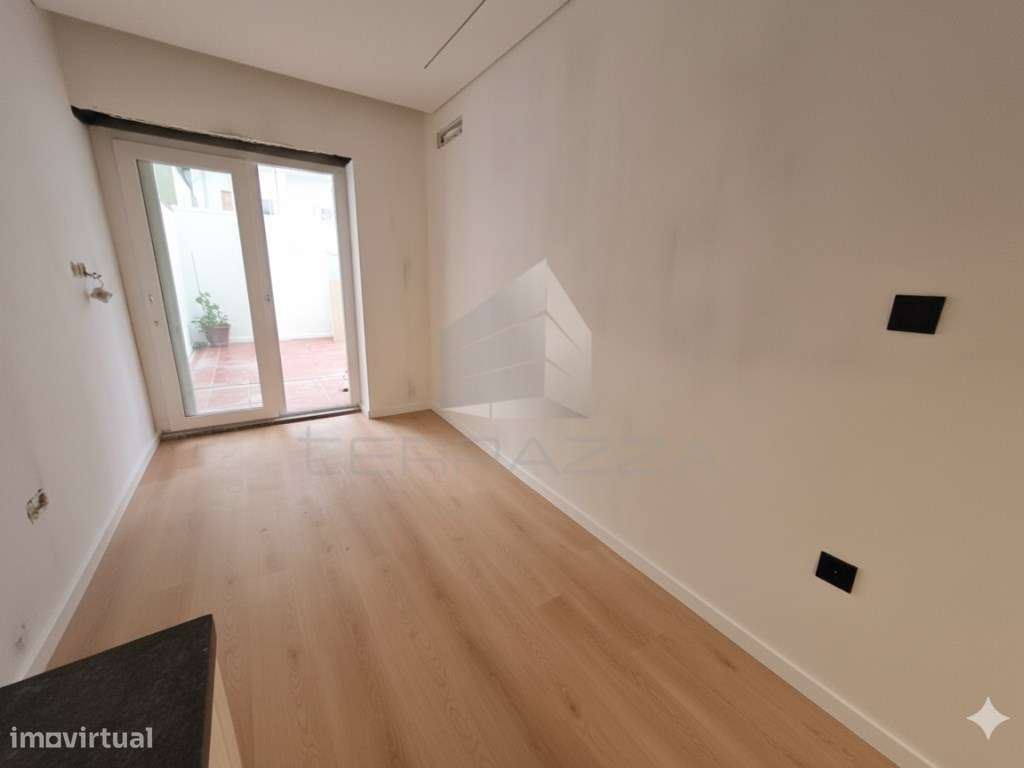 Apartamento novo T1 com terraço - Porto-8