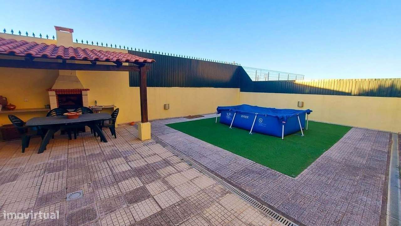 Moradia T5 em S. Domingos de Rana, Conceição da Abóboda. - Grande imagem: 5/27