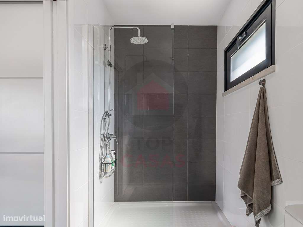 Moradia Contemporânea no Nadadouro com Piscina Aquecida, Bungalow I...-24