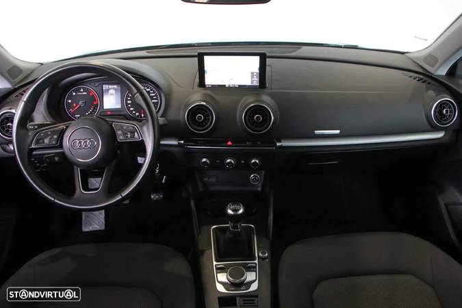 Audi A3 Sportback 1.6 TDI - 2