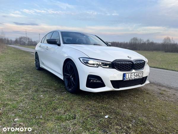 BMW Seria 3 330i M Sport sport - 1