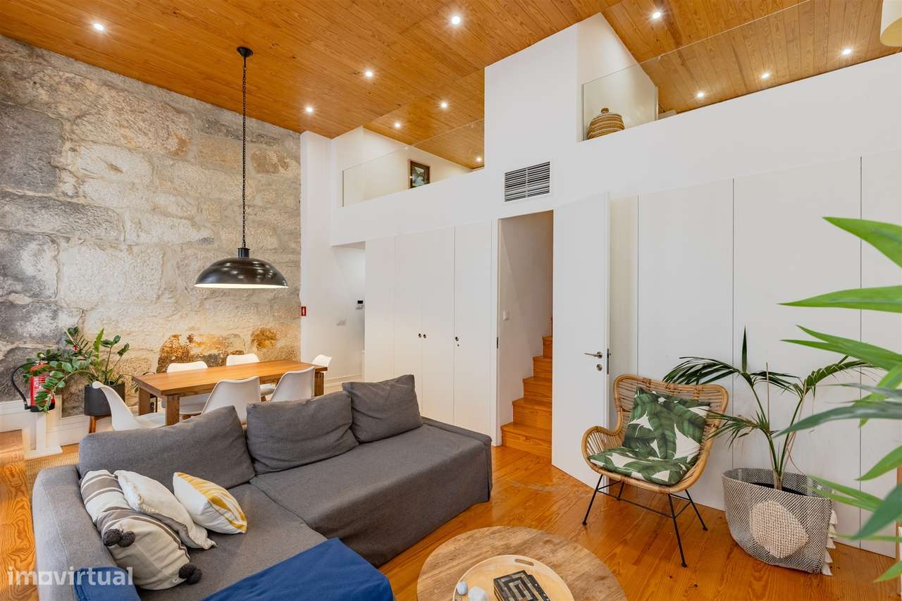 Apartamento T3 no coração do Porto – Rua de Santo Ildefonso-1