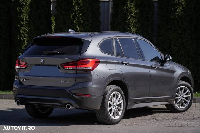 BMW X1 sDrive18d Aut. Sport Line - 9